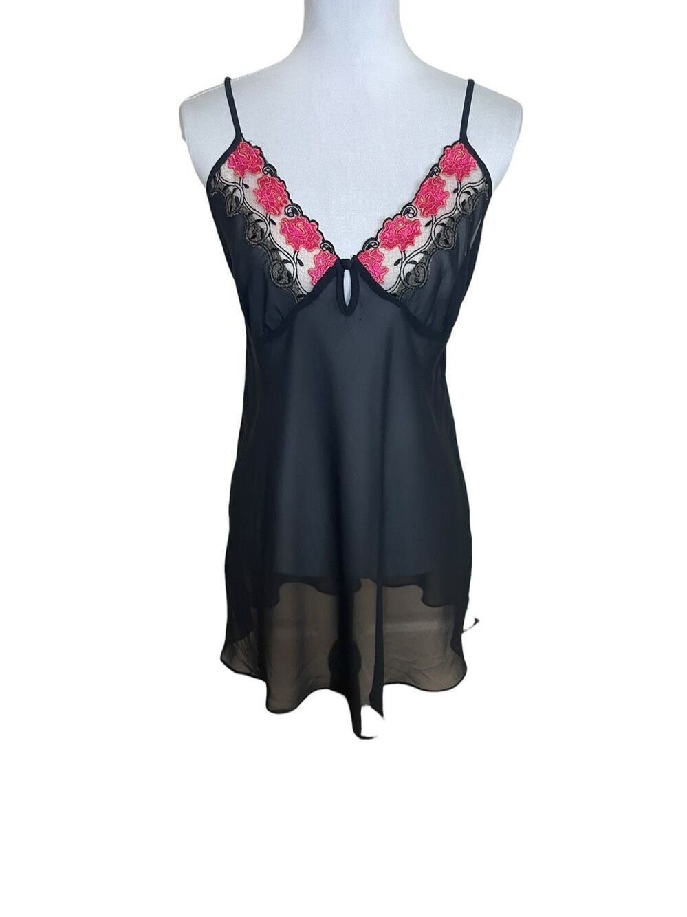 Gilligan & O’Malley Whimsigoth Witchy Romantic Gothic Black with Floral Lace Tri